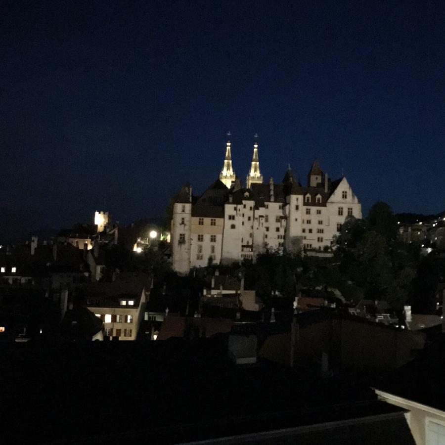 Luxury Duplex Vue Chateau Neuchatel Ngoại thất bức ảnh